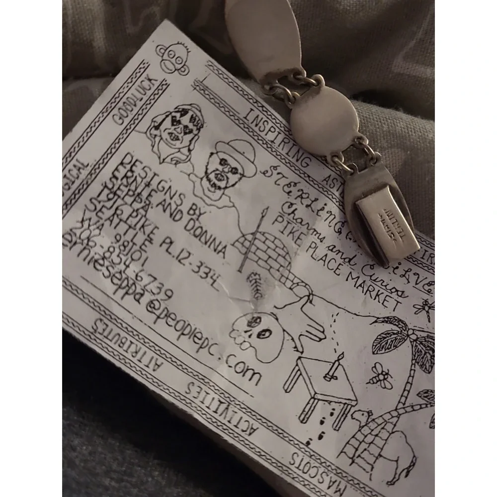 Ernie Donna Seppa Sterling Silver Mythological Good Luck Bracelet Pike Place MKT